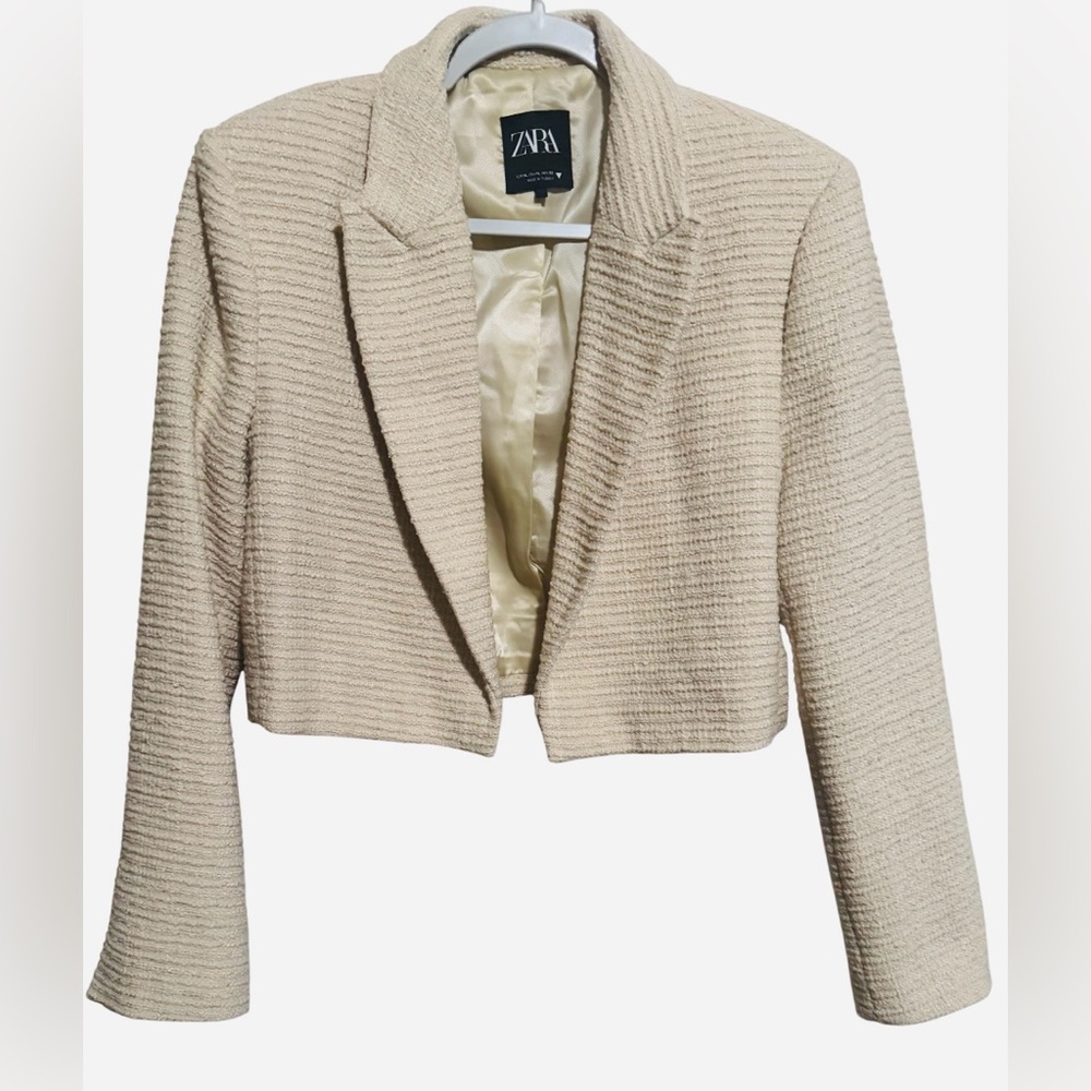 ZARA Women's Beige Cropped Textured Blazer, XL. NWOT